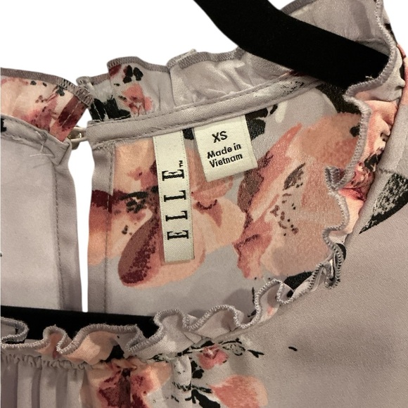 ELLE Women’s XS Floral Ruffle Neck Blouse Work Wear Office Brunch Top - Picture 2 of 8